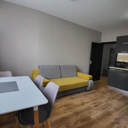 Marina Bay Apartmant Ahyolu